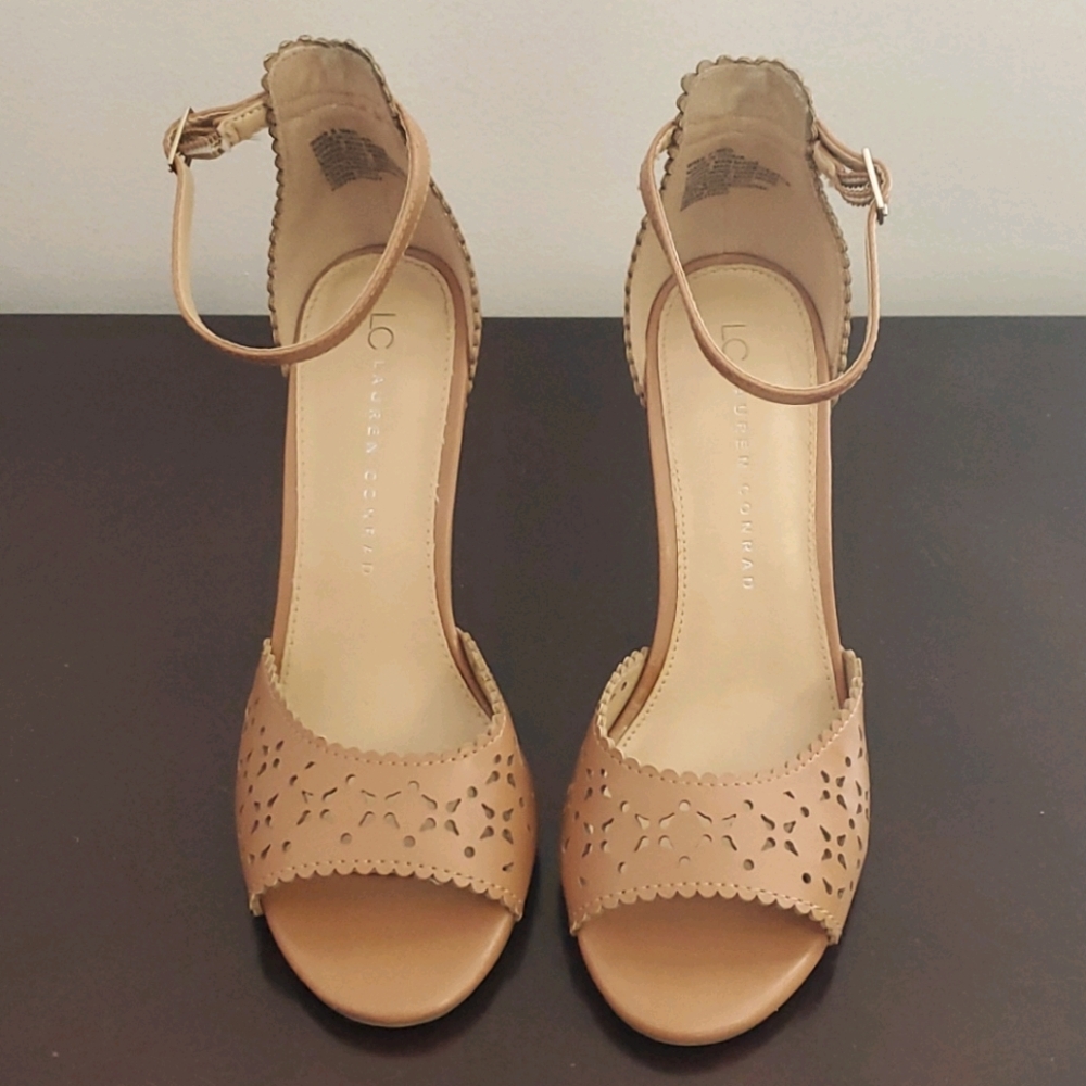 LC Lauren Conrad Heels